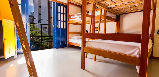 Hotel / Motel / Pousada com 7 Quartos à venda, 400m² no Braga, Cabo Frio