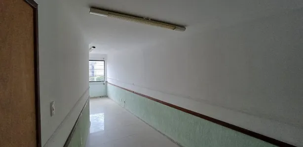 Conjunto Comercial / Sala à venda, 28m² no Recreio Ipitanga, Lauro de Freitas