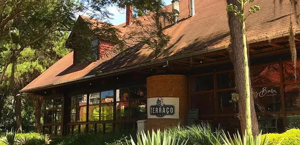 Cobertura com 2 Quartos à venda, 170m² no Itaipava, Petrópolis