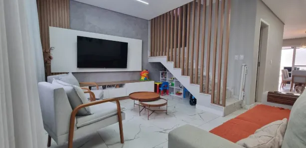 Casa de Condomínio com 3 Quartos à venda, 111m² no Vila Omízollo, Louveira