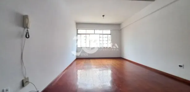Kitnet com 1 Quarto à venda, 45m² no Centro, Juiz de Fora