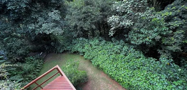 Fazenda / Sítio / Chácara com 3 Quartos para venda ou aluguel, 271m² no Taboleiro Verde, Cotia