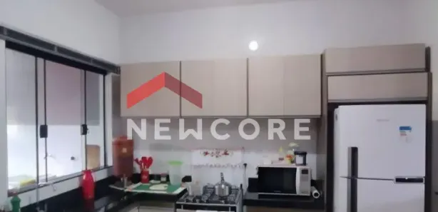 Casa com 3 Quartos à venda, 110m² no Loteamento Madrid, Maringá