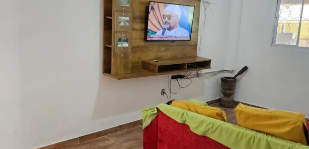 Fazenda / Sítio / Chácara com 3 Quartos à venda, 180m² no Vale das Esmeraldas 3 (Melo Viana), Esmeraldas