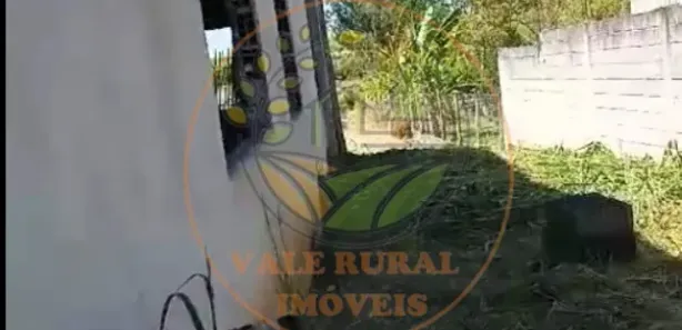 Fazenda / Sítio / Chácara com 3 Quartos à venda, 1400m² no Chácara Marambaia, Caçapava