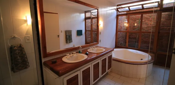 Casa com 6 Quartos à venda, 400m² no Parque do Ipê, Viçosa