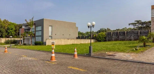 Terreno / Lote / Condomínio à venda, 876m² no Santa Felicidade, Curitiba