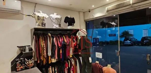 Loja / Salão / Ponto Comercial à venda, 12m² no Centro, Atibaia