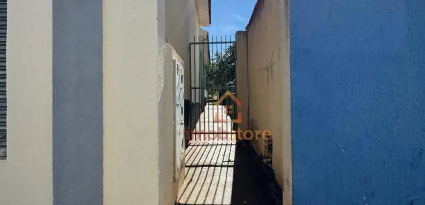 Casa com 3 Quartos para alugar, 166m² no Centro, Sertanópolis