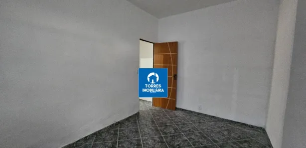Casa de Vila com 2 Quartos para alugar, 60m² no Porto Novo, São Gonçalo