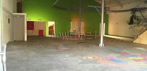 Galpão / Depósito / Armazém para venda ou aluguel, 750m² no Bosque da Saúde, São Paulo