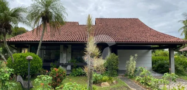 Casa de Condomínio com 5 Quartos à venda, 550m² no Maria Paula, Niterói