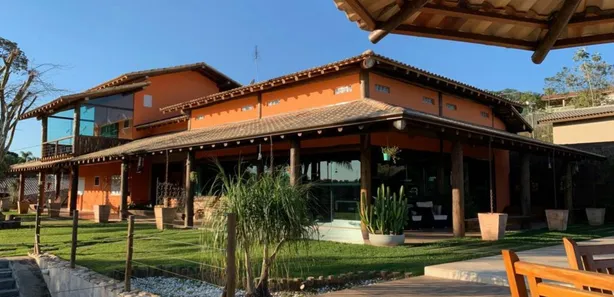 Fazenda / Sítio / Chácara com 4 Quartos à venda, 3000m² no , Mairinque