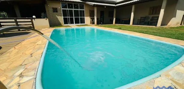 Fazenda / Sítio / Chácara com 3 Quartos à venda, 1300m² no , Mairinque