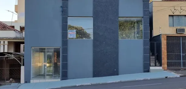 Casa com 4 Quartos para alugar, 200m² no Vila Maristela, Presidente Prudente