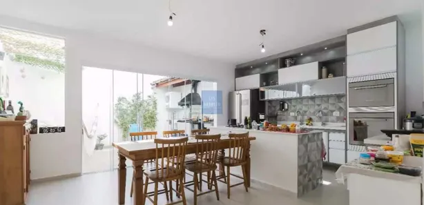 Sobrado com 3 Quartos à venda, 177m² no Vila Firmiano Pinto, São Paulo