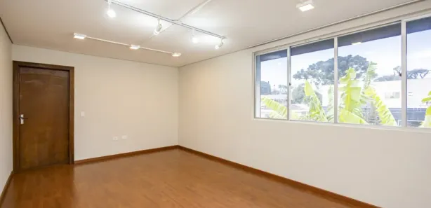 Conjunto Comercial / Sala para alugar, 120m² no Bigorrilho, Curitiba