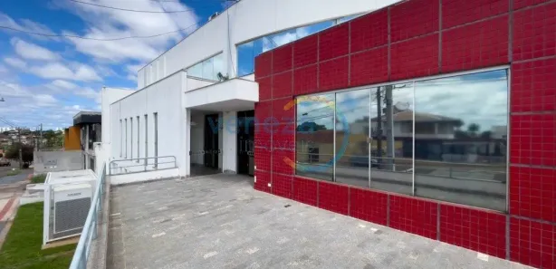 Galpão / Depósito / Armazém para alugar, 360m² no Boa Vista, Londrina