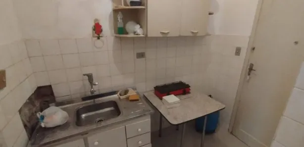 Kitnet com 1 Quarto à venda, 37m² no Guilhermina, Praia Grande