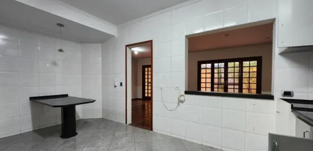 Sobrado com 4 Quartos para alugar, 256m² no Nova Petrópolis, São Bernardo do Campo