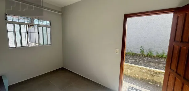 Casa de Condomínio com 2 Quartos para venda ou aluguel, 90m² no Vila São Paulo, Mogi das Cruzes
