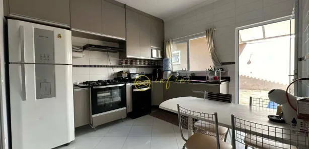 Casa de Condomínio com 3 Quartos à venda, 260m² no Parque Esplanada, Votorantim