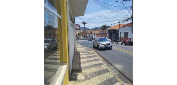 Loja / Salão / Ponto Comercial para alugar, 52m² no Centro, Bragança Paulista