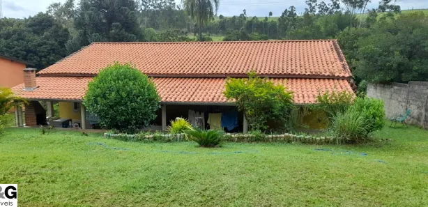 Fazenda / Sítio / Chácara com 3 Quartos à venda, 1580m² no Várzea de Baixo, Sarapuí