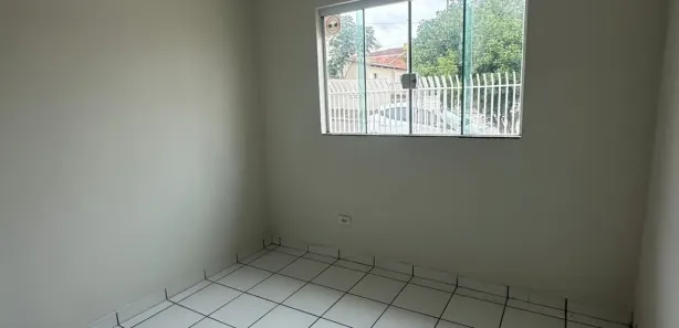 Casa com 3 Quartos para alugar, 93m² no Jardim Lucianópolis, Maringá