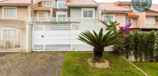Sobrado com 3 Quartos à venda, 160m² no Xaxim, Curitiba