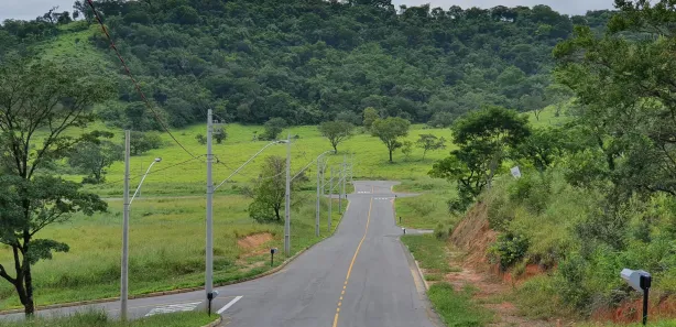 Terreno / Lote / Condomínio à venda, 360m² no Centro, Pedro Leopoldo