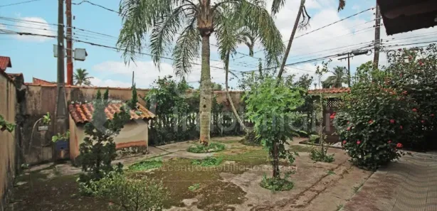 Casa com 3 Quartos à venda, 198m² no Estância Balneária Maria Helena Novaes, Peruíbe