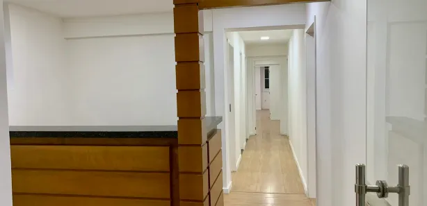 Loja / Salão / Ponto Comercial para alugar, 200m² no Centro, Petrópolis