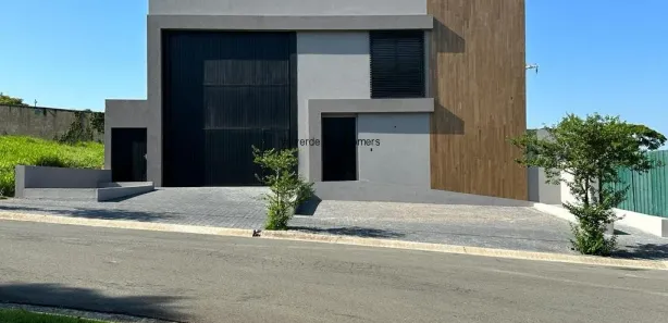 Galpão / Depósito / Armazém para venda ou aluguel, 367m² no Parque das Quaresmeiras, Campinas