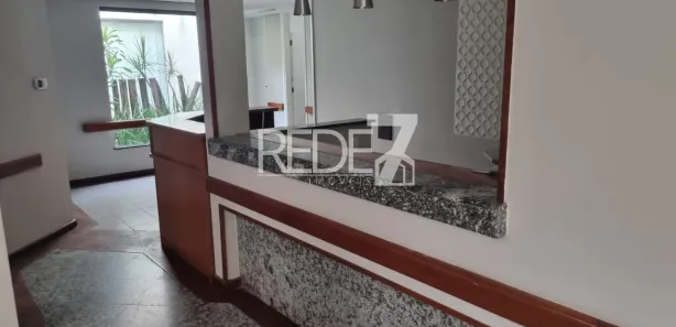 Prédio Inteiro com 9 Quartos para venda ou aluguel, 460m² no Nova Campinas, Campinas