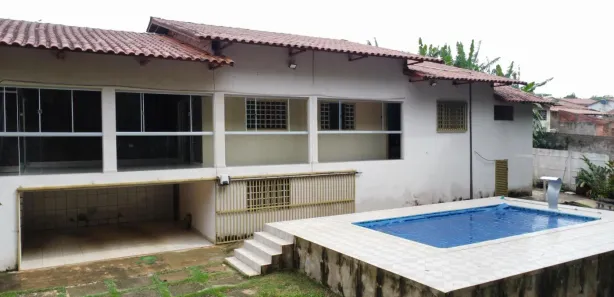 Casa com 3 Quartos à venda, 2500m² no Centro, Bela Vista de Goiás