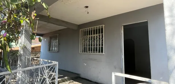 Casa com 2 Quartos para alugar, 70m² no Maria Helena (Justinópolis), Ribeirão das Neves