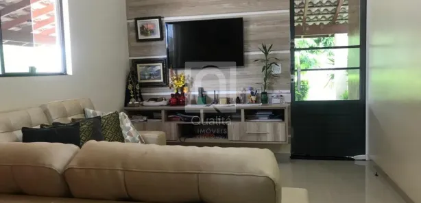 Fazenda / Sítio / Chácara com 4 Quartos à venda, 215m² no Bosque dos Eucaliptos, Araçoiaba da Serra