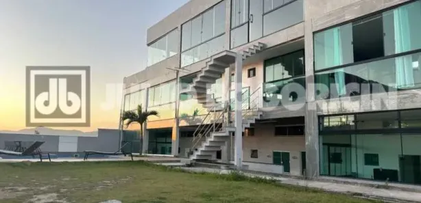Flat com 1 Quarto à venda, 27m² no Jardim Atlântico Central (Itaipuaçu), Maricá