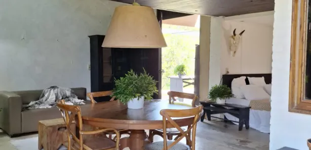 Fazenda / Sítio / Chácara com 3 Quartos para alugar, 300m² no , Hidrolândia