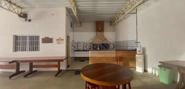 Loja / Salão / Ponto Comercial com 1 Quarto à venda, 220m² no Santa Claudina, Vinhedo