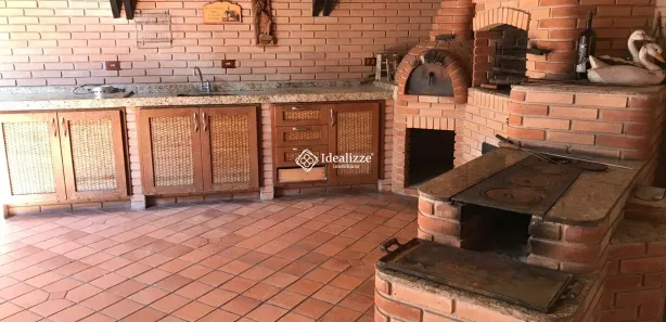 Sobrado à venda, 250m² no Jardim Belvedere, Volta Redonda