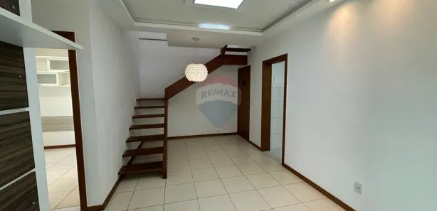 Cobertura com 3 Quartos para alugar, 86m² no Pimenteiras, Teresópolis