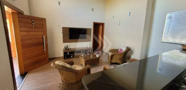 Fazenda / Sítio / Chácara com 4 Quartos à venda, 250m² no Estância Lago Azul (Ártemis), Piracicaba