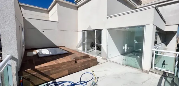 Cobertura com 4 Quartos para venda ou aluguel, 233m² no Taquaral, Campinas