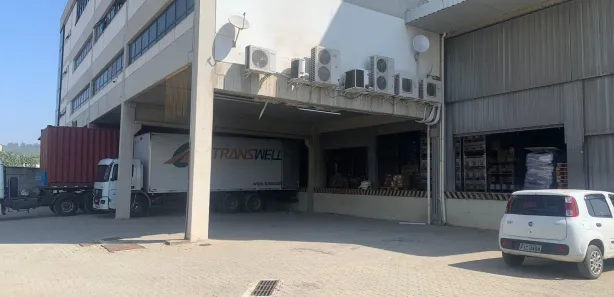 Galpão / Depósito / Armazém à venda, 5537m² no Centro, Araçariguama