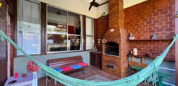 Casa de Condomínio com 3 Quartos para alugar, 61m² no Posse, Teresópolis