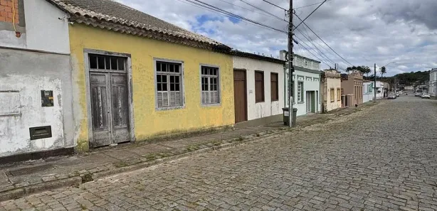 Conjunto Comercial / Sala à venda, 260m² no Centro, São Francisco do Sul