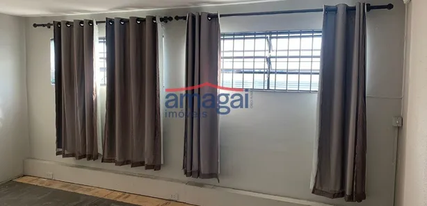 Casa Comercial para alugar, 38m² no Centro, Jacareí
