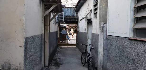 Casa de Vila com 2 Quartos para alugar, 60m² no Mutondo, São Gonçalo